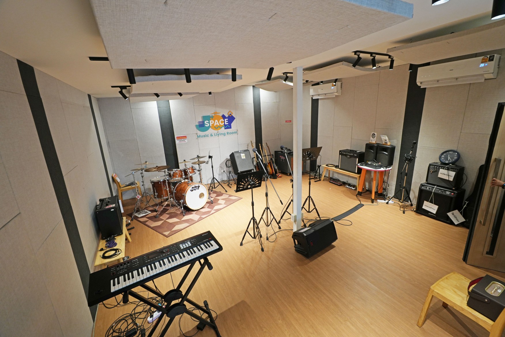 ห้องซ้อมดนตรี บางนา ศรีนครินทร์ ลาดกระบัง บางพลี หนามแดง กิ่งแก้ว สำโรง1